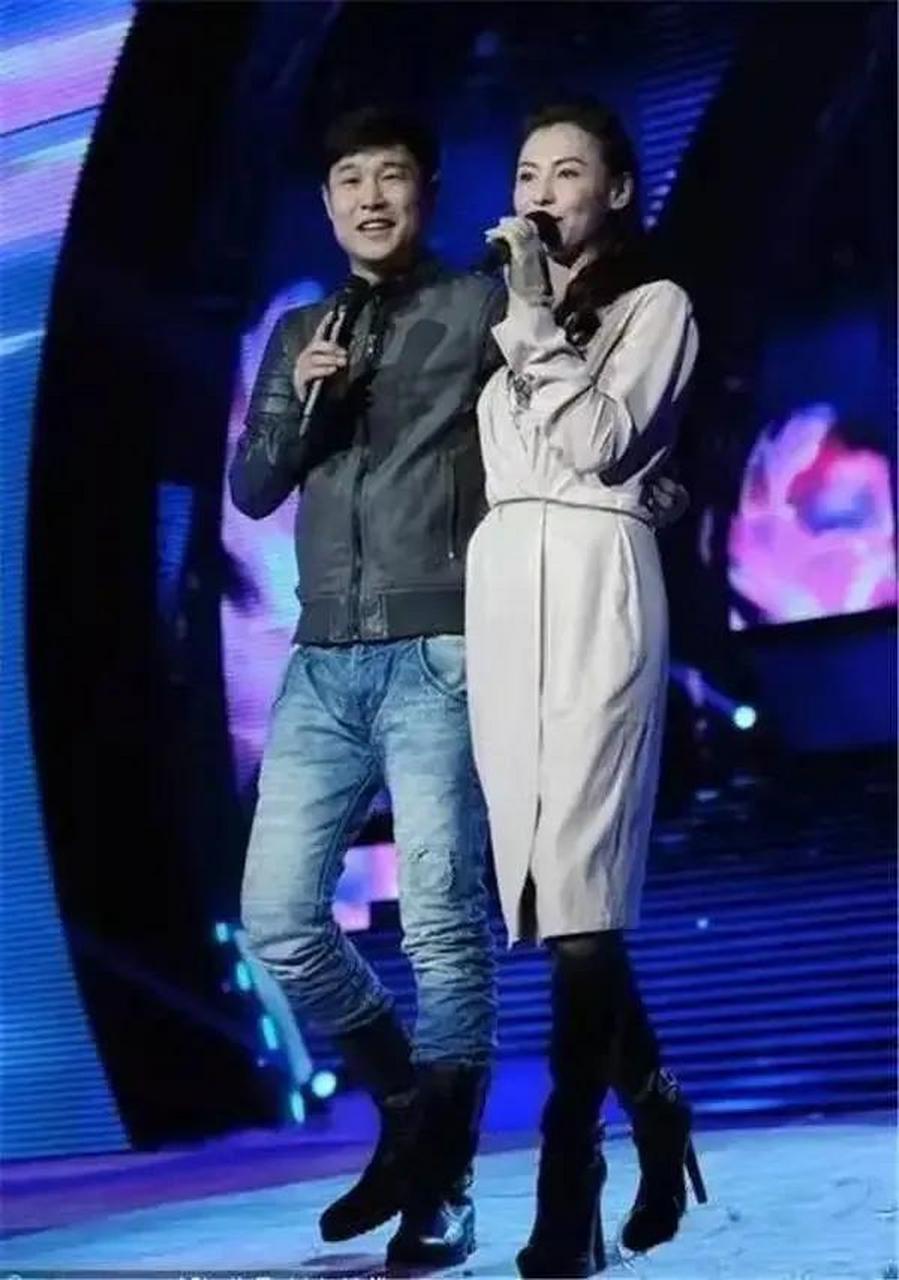 张柏芝,小沈阳真是有缘分,多次同框演唱,小沈阳长相不算帅,但歌唱的