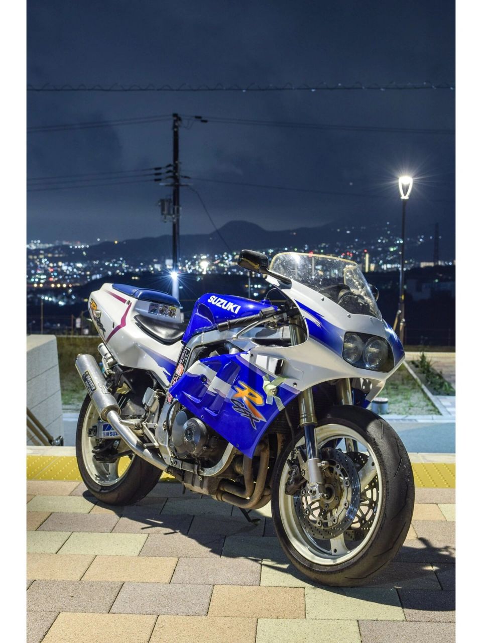 铃木gsr400测评图片