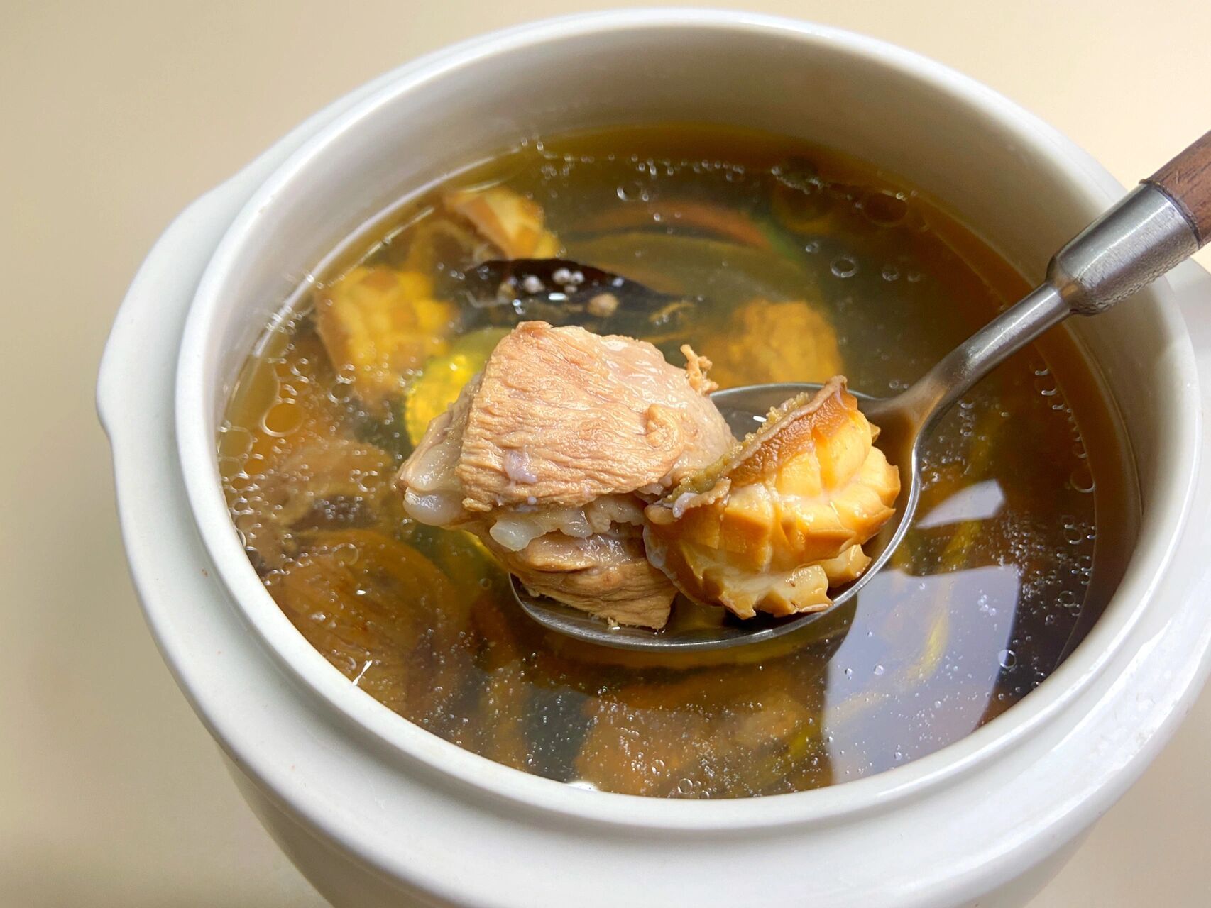 青橄榄石斛鲍鱼汤|熬夜上火97清咽利喉60 这个汤真的太太太好喝了