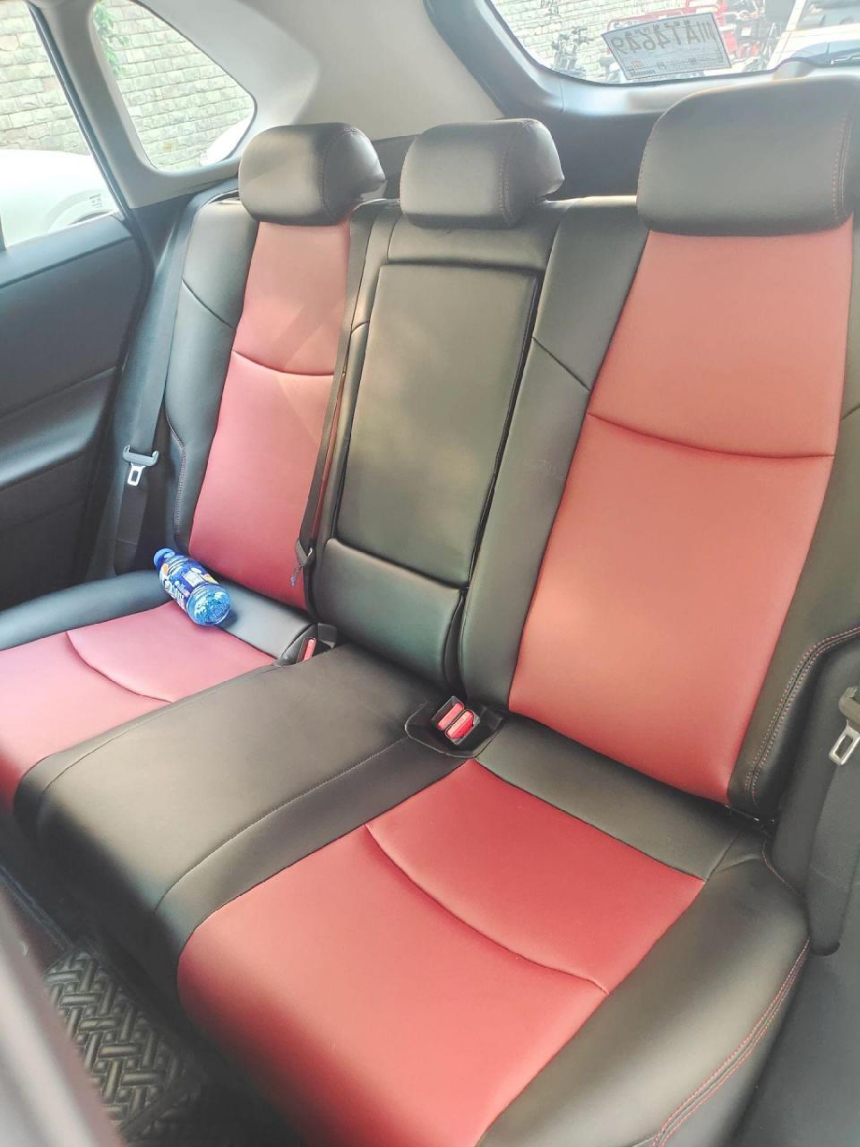 成都实体店定做汽车真皮座椅,rav4拼色皮套,原车款皮套,360航空软包