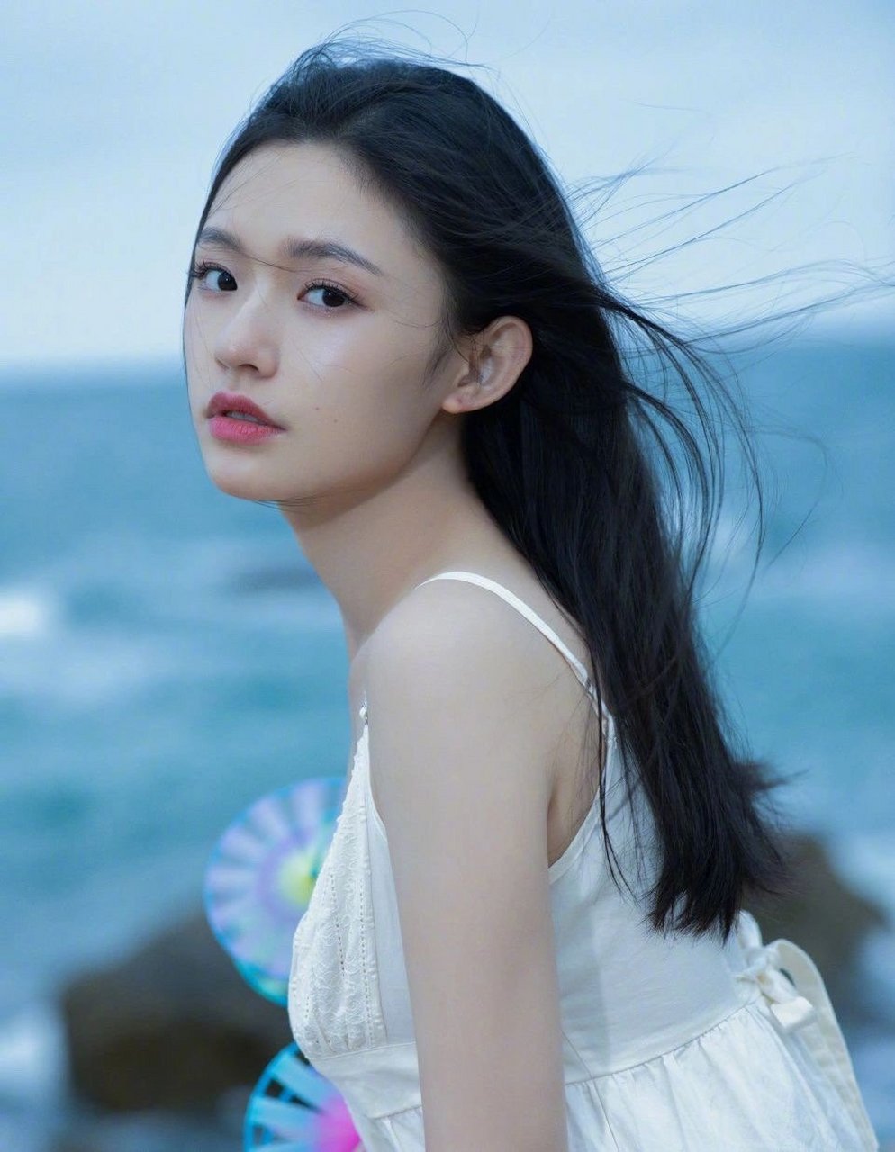 林允蒋梦婕加盟温暖的客栈终于等到两位美女来温暖的客栈了!