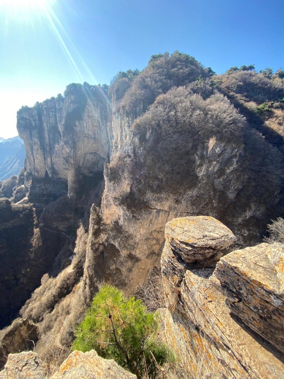 王莽岭景区(一) 山西省陵川县王莽岭景区;相传因西汉王莽追赶刘秀到此