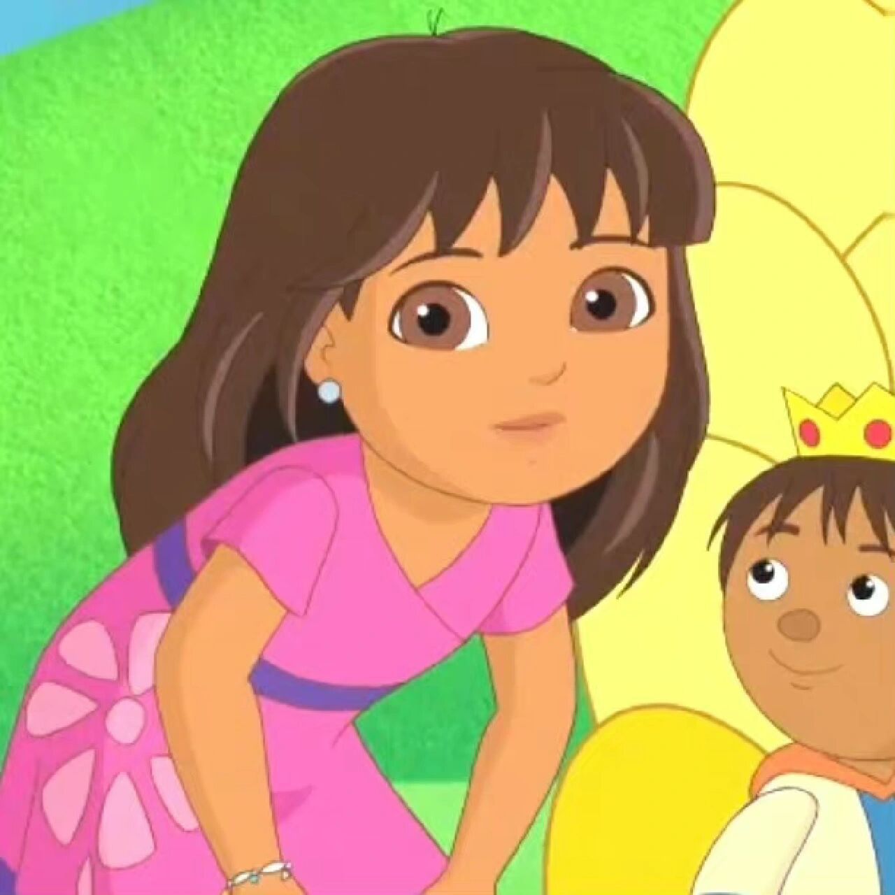 再也不说别人是朵拉头了 朵拉长大好像从某些高中走出去的大学生