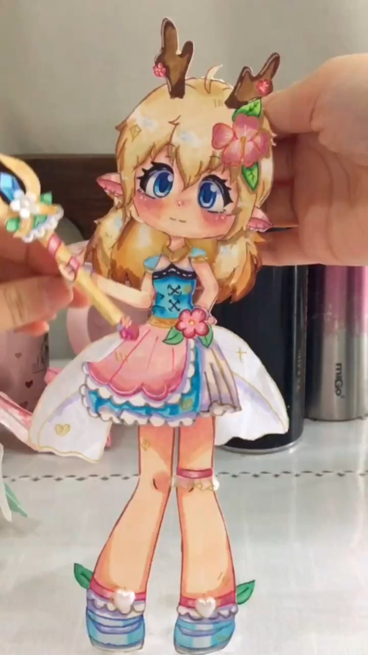 纸片人 视频因为自己拍不好是@9478月伊伊98 的, 这是她的最后