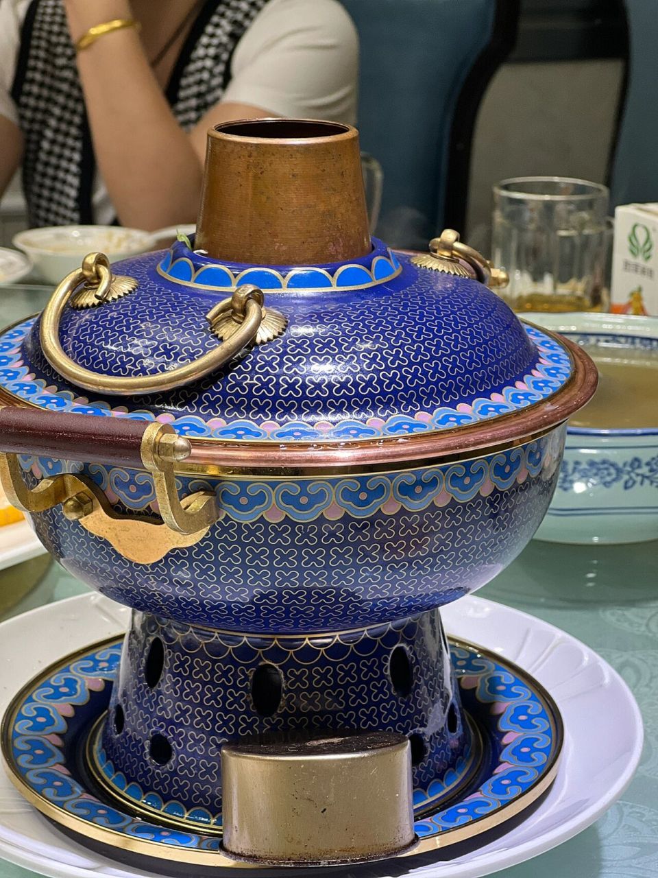 来甘肃天水品尝美食哦 这就是前天中秋的时候 到我们天水的一家老店