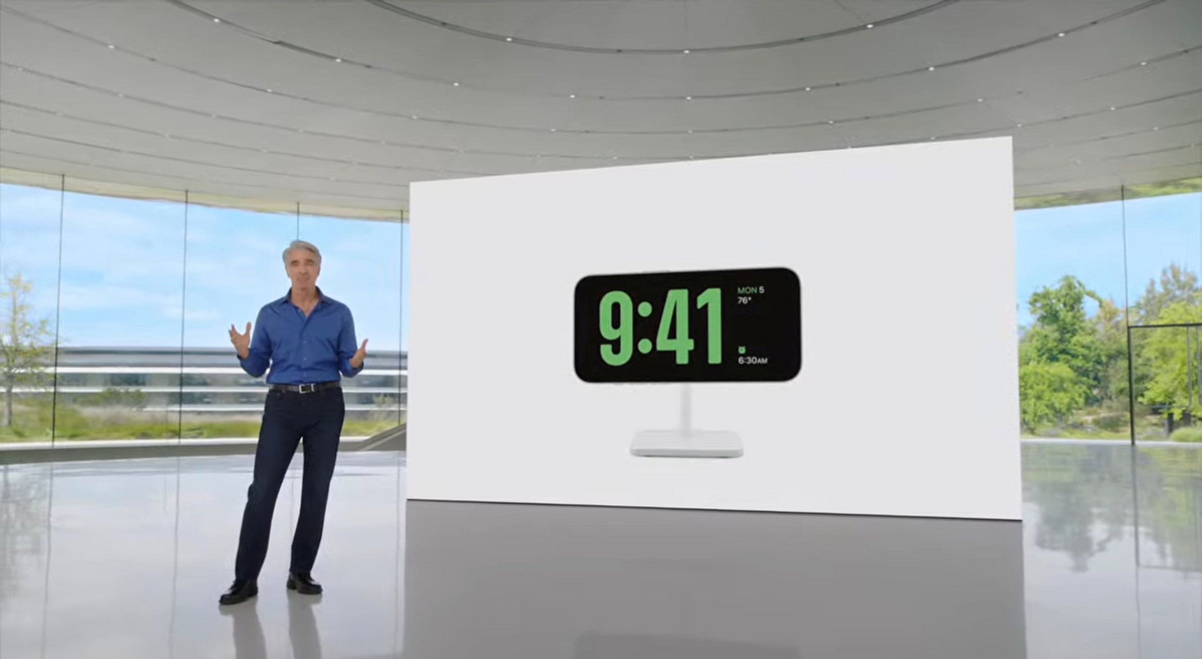 ios17# standby待机显示功能很有意思啊,支持你在充电的时候显示手佑