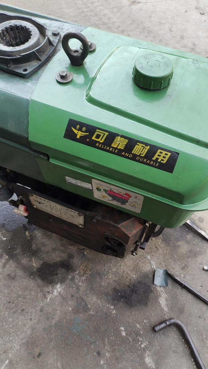 常发金冠28马力,原版原漆.