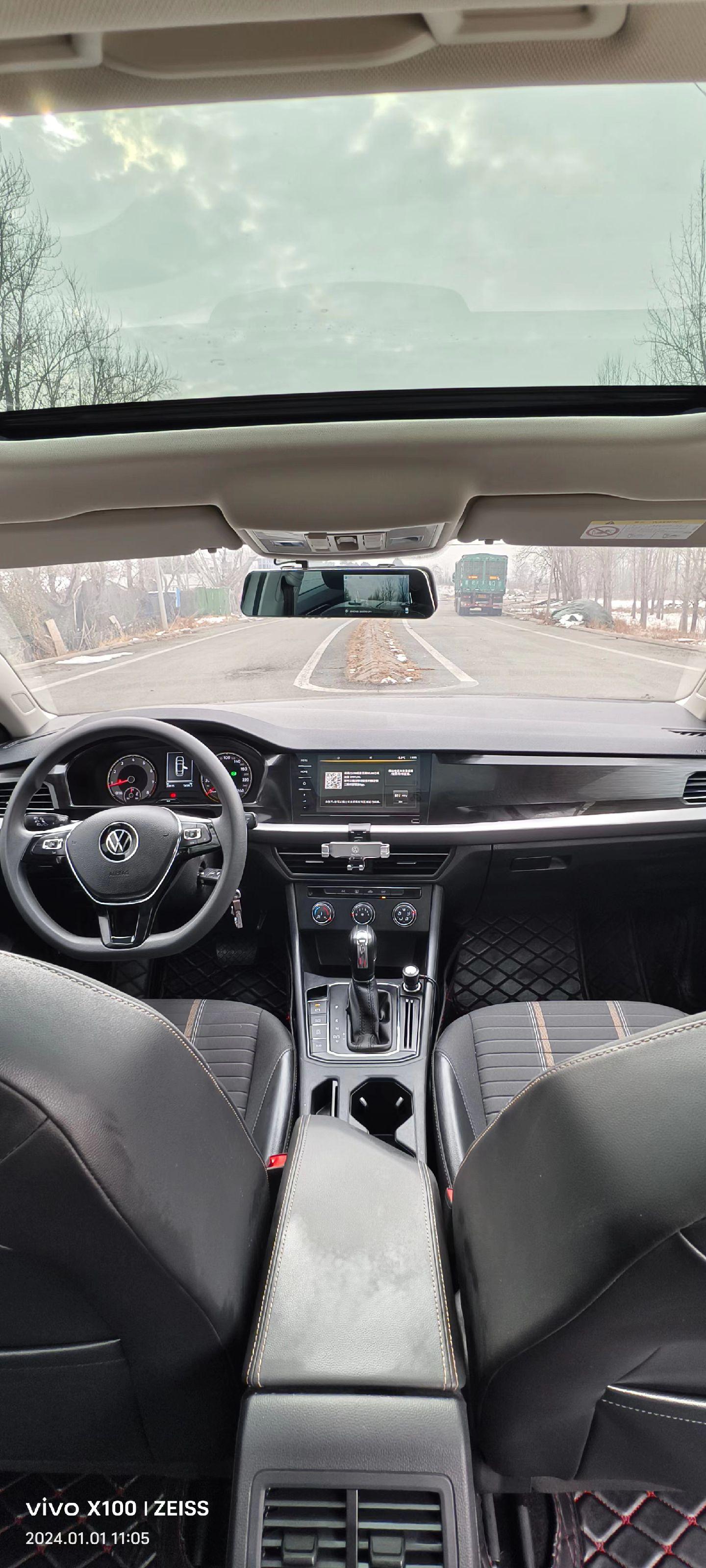 新到21款7月份大众朗逸plus280自动挡舒适版,全车原版原漆,2万公里