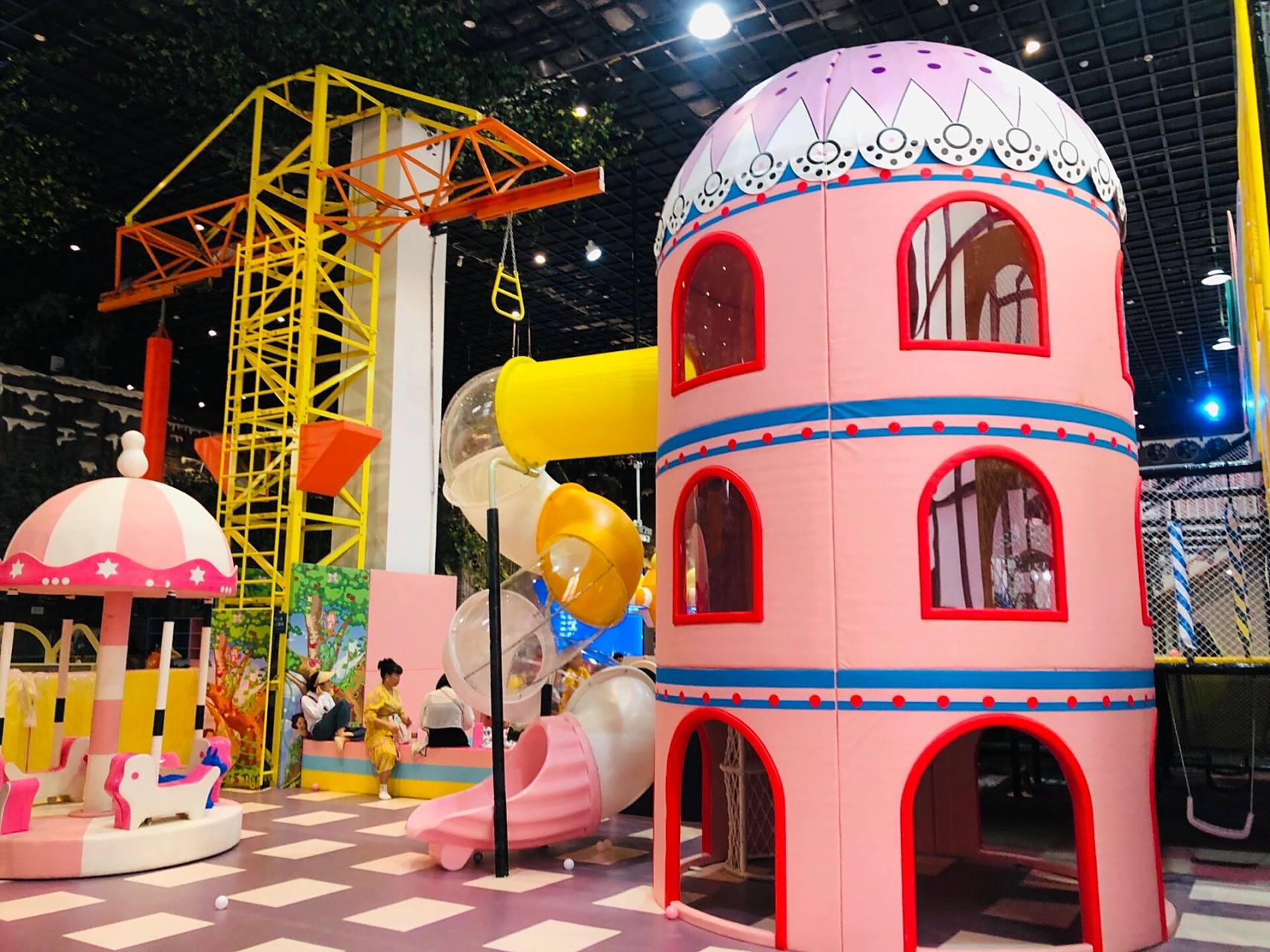 南宁遛娃 | 室内遛娃新晋游乐园  | 万达茂 73迪迪城堡98儿童室内