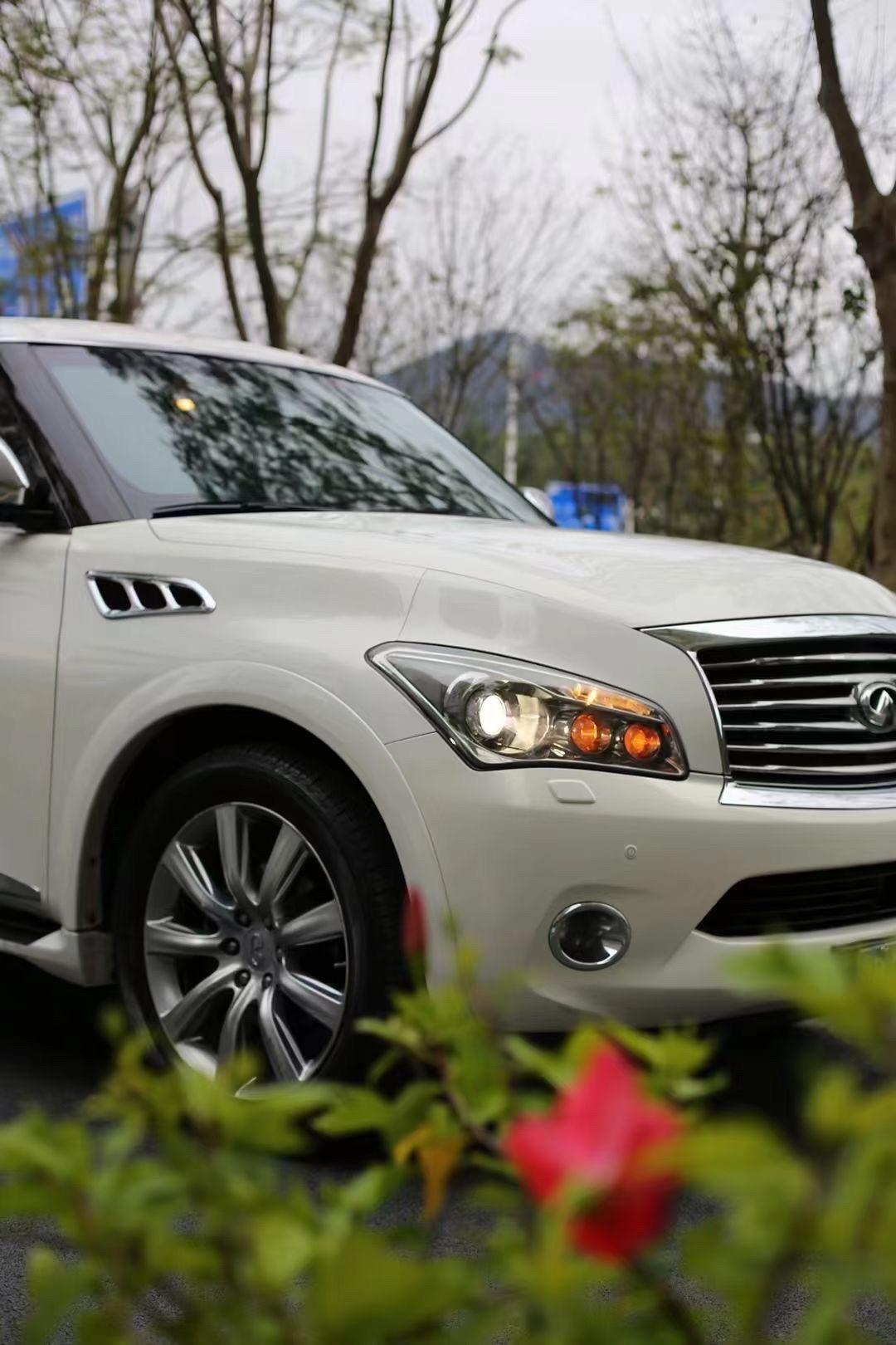 日系旗舰车 13年英菲尼迪qx80 稀缺