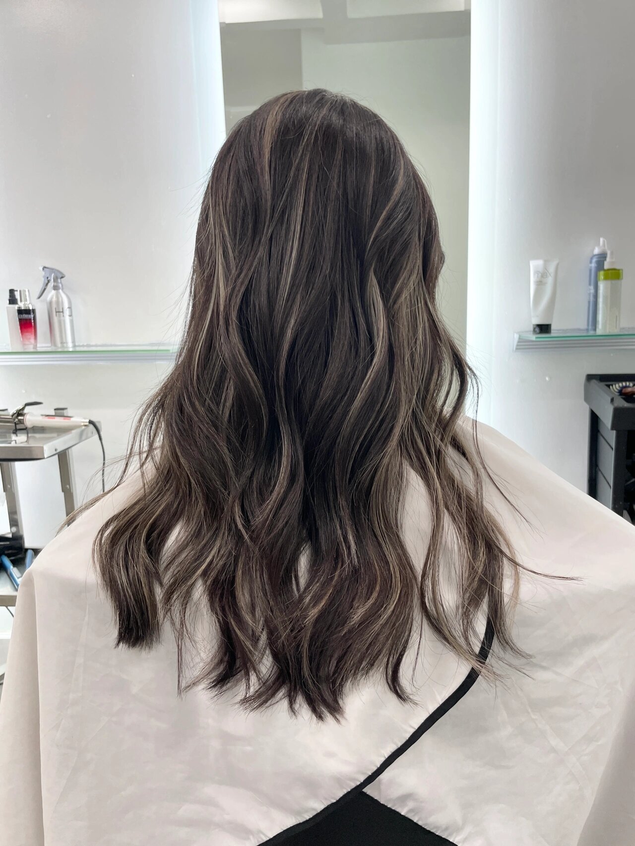 适合黄皮黑皮肤色的奶茶色系挑染