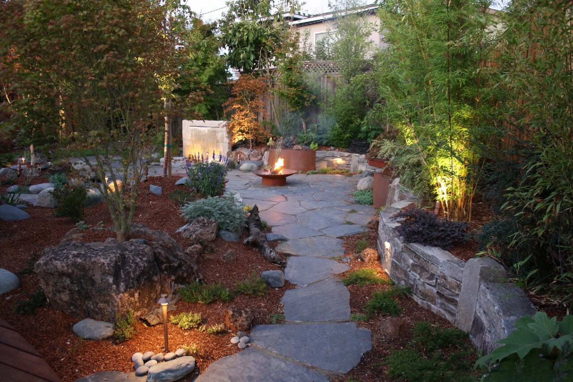 庭院意向图来了 每个庭院都有巨大的设计潜力,专业的设计师就是不一样