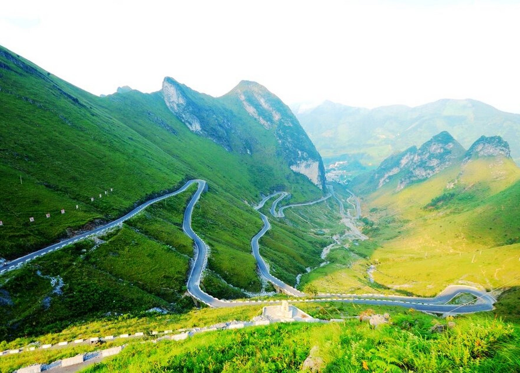大化县风景 大化瑶族自治县 七百弄风景名胜区 乌龙岭景区 巴楼山 八