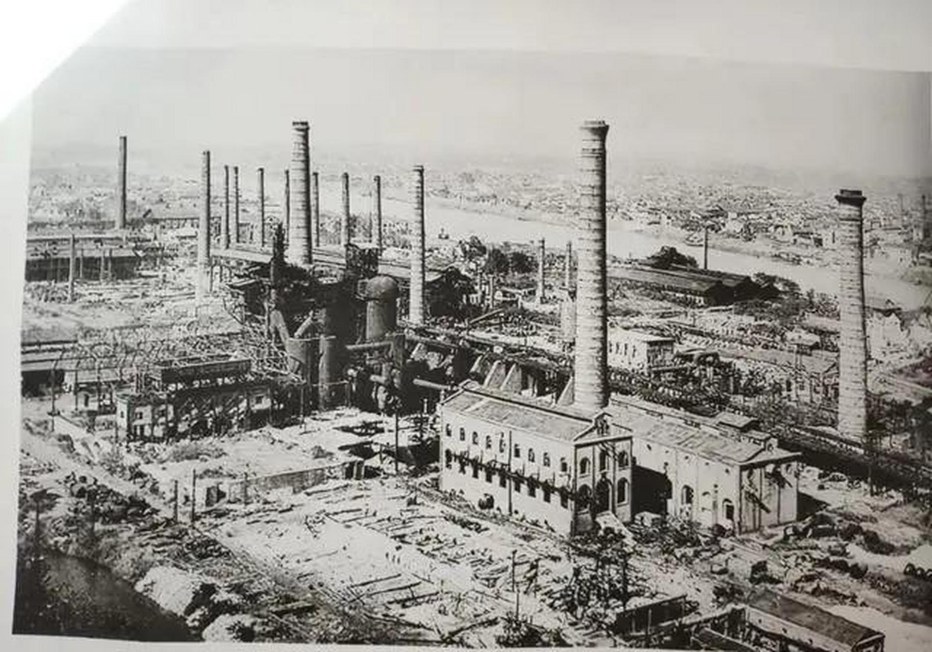 原汉阳铁厂位于武汉市汉阳区琴台大道137号,张之洞体育公园对面,武汉