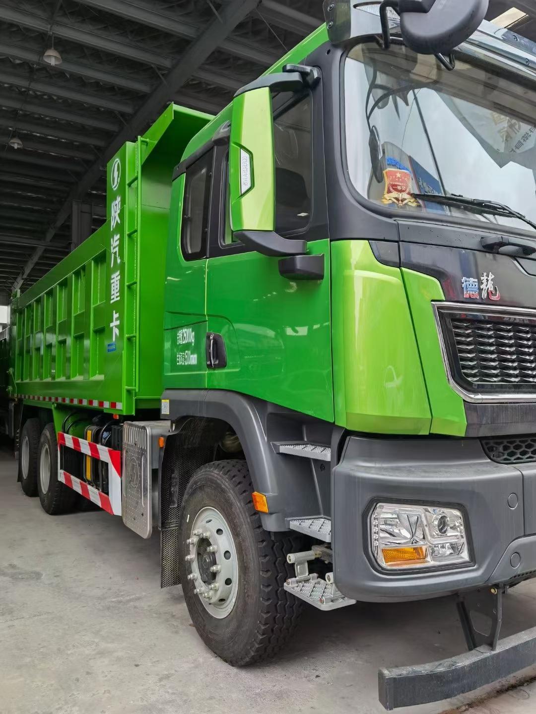 重皮矿用三桥自卸车推荐: x5000