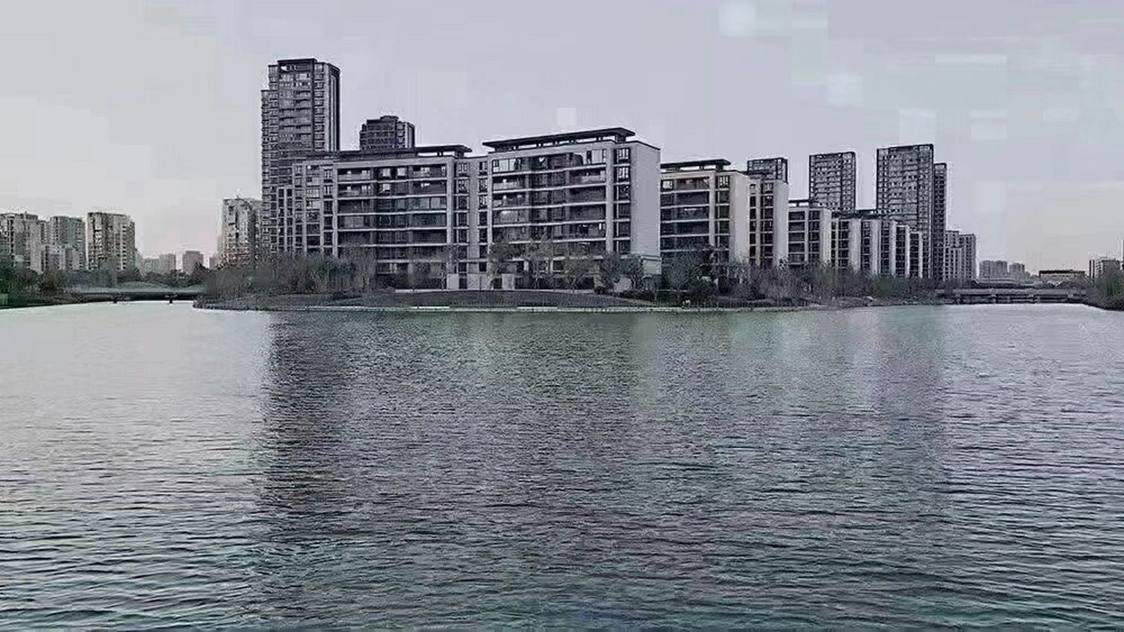 138平5xx万 新上房源! 上湖城章三期精装洋房急售!