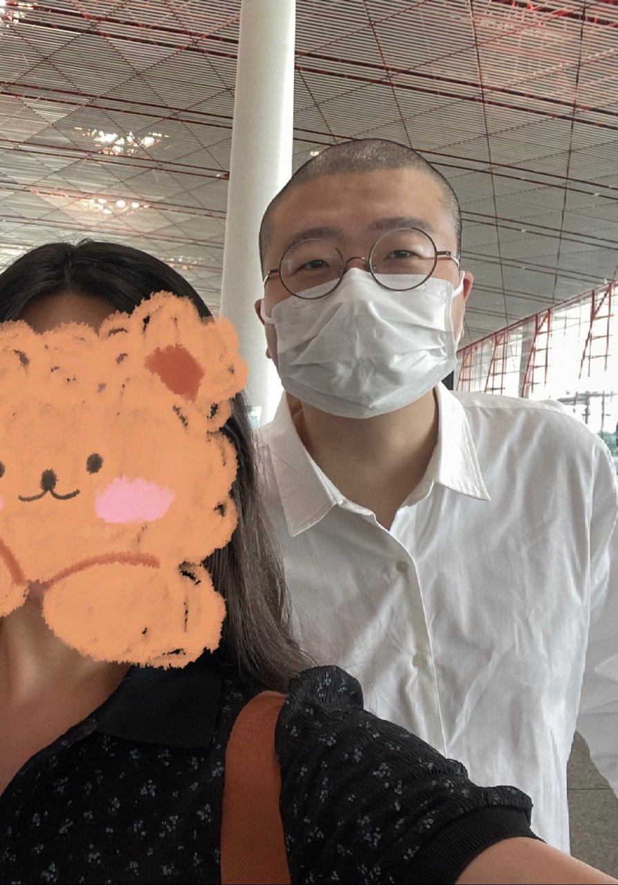 李诞被偶遇,背影还是很帅的