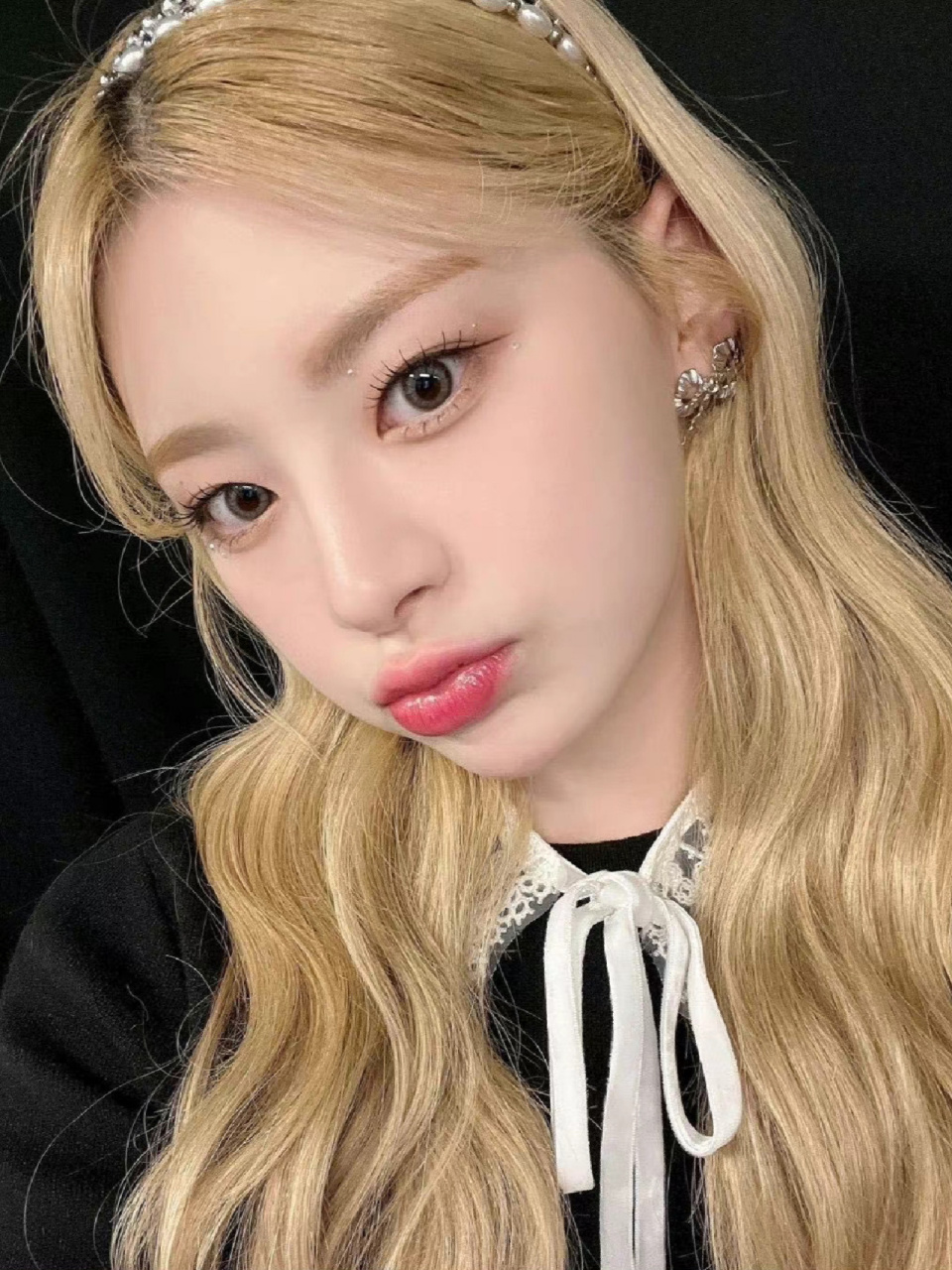 kpop# #女团# #尹势银# #自拍# #头像