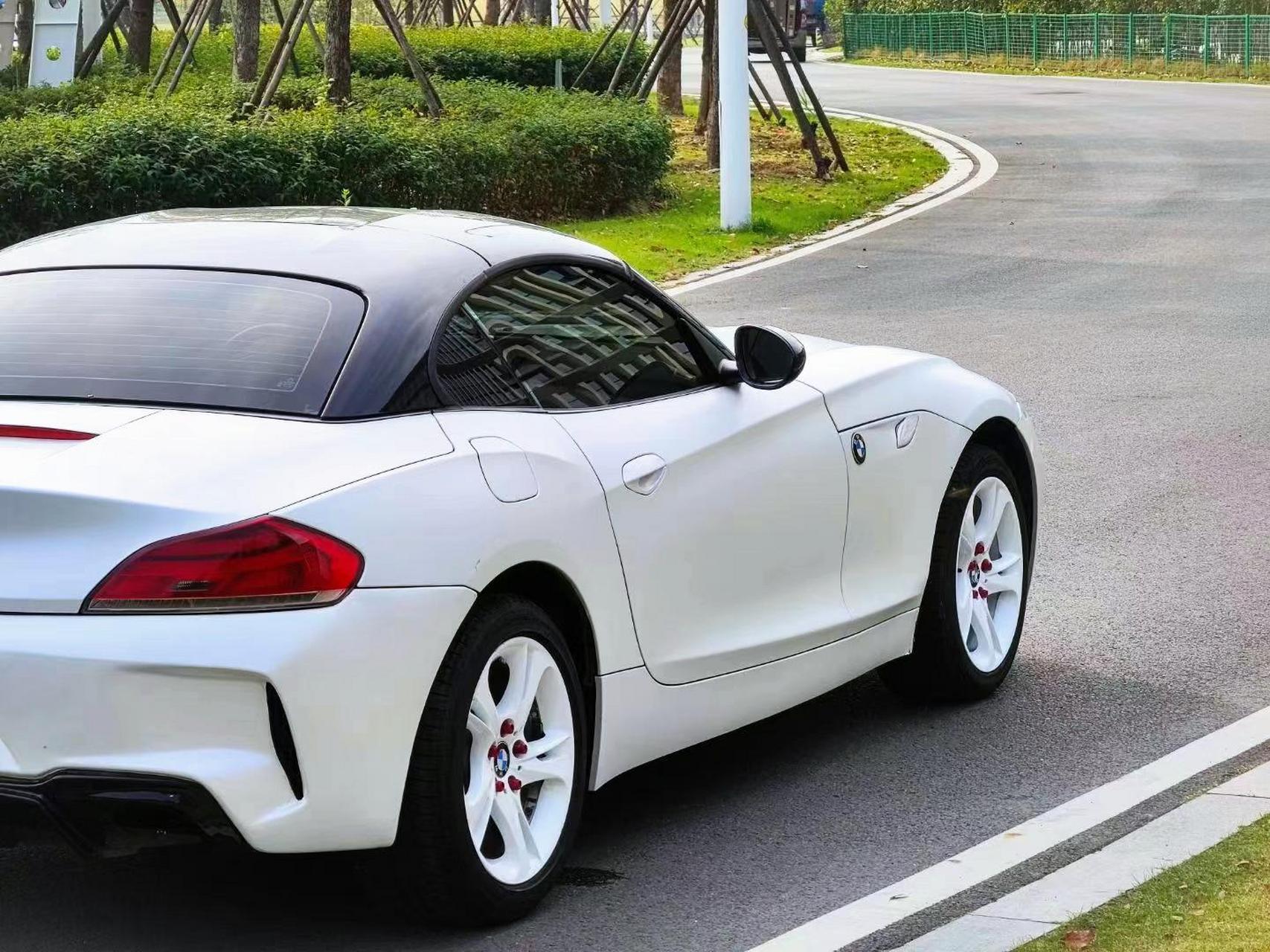 进口两座小跑.新到09年进口宝马z4硬顶敞篷小跑车(车架6988),自动3.