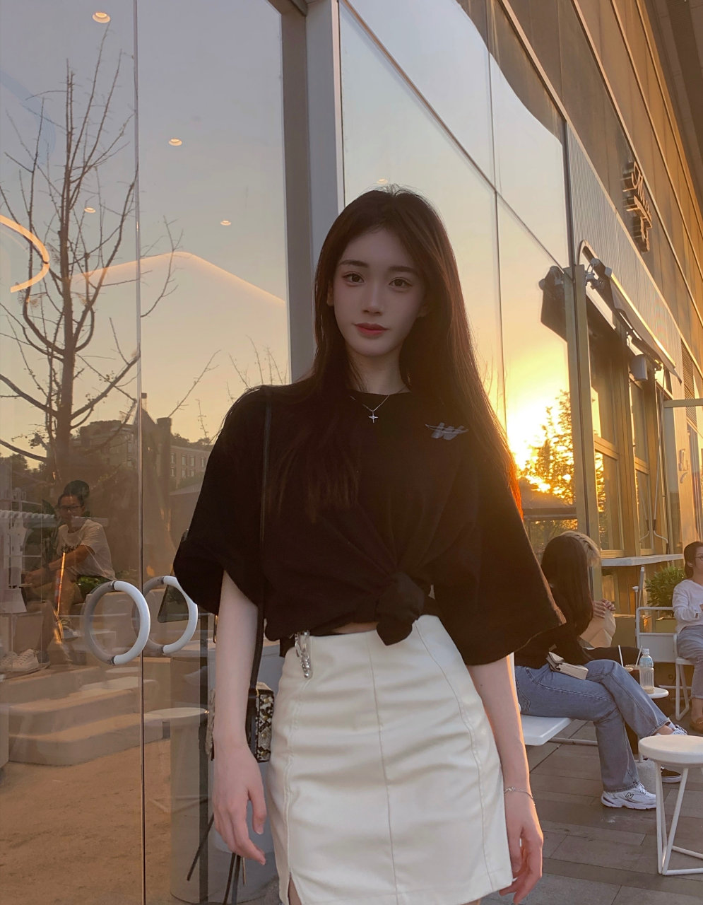 惟baby- 出生于1998年8月19日,狮子座小姐姐