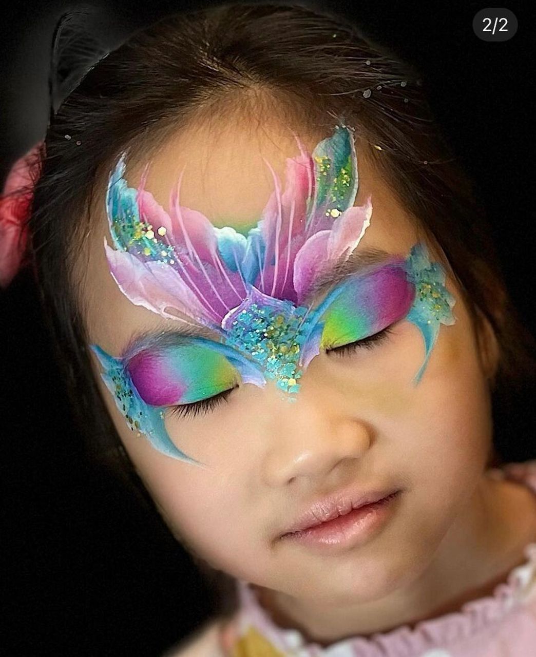 面部彩绘美人鱼     面部彩绘美图分享