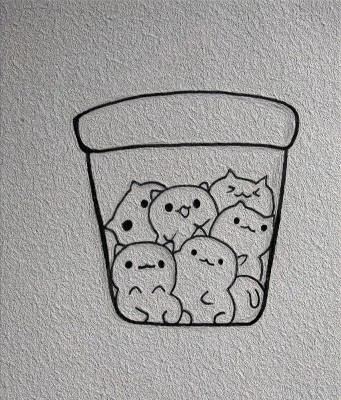 简单的简笔画/杯子中的小猫 是不是特别可爱呢?