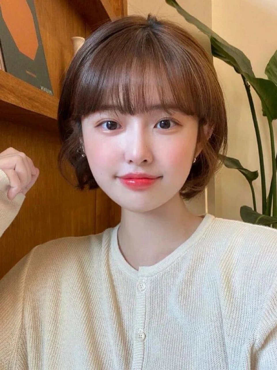 "乖妹妹头"发型,剪完瞬间减龄 99妹妹头几乎是所有脸型都可以驾驭的