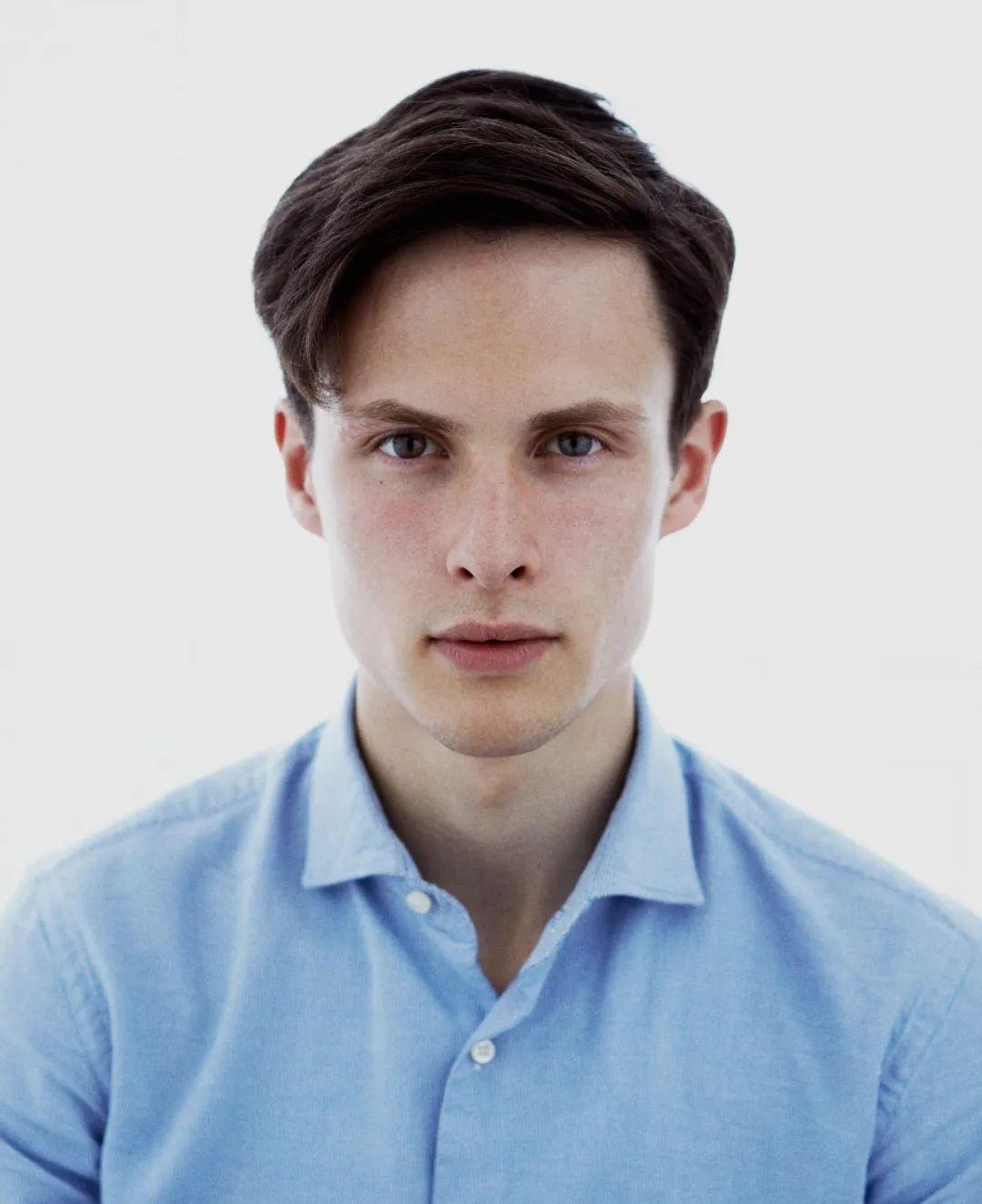 说起arnas,他今年33岁,是立陶宛的男演员