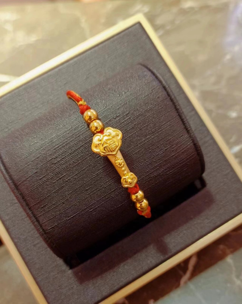 老庙黄金 如意手编绳 转运珠