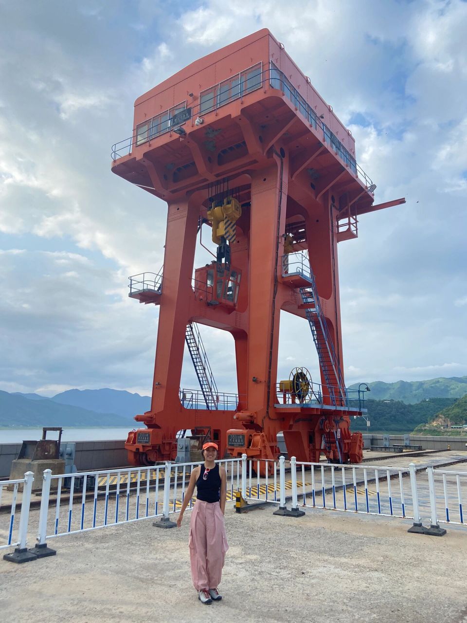 通化周边|云峰大坝【附集安一日游路线】 云峰大坝位干吉林省东南部