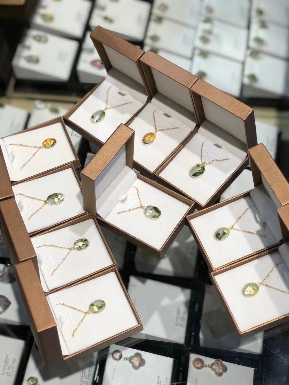 长沙旅游礼品纪念品~湘绣小饰品 长沙旅游礼品纪念品~湘绣小饰品 湘绣