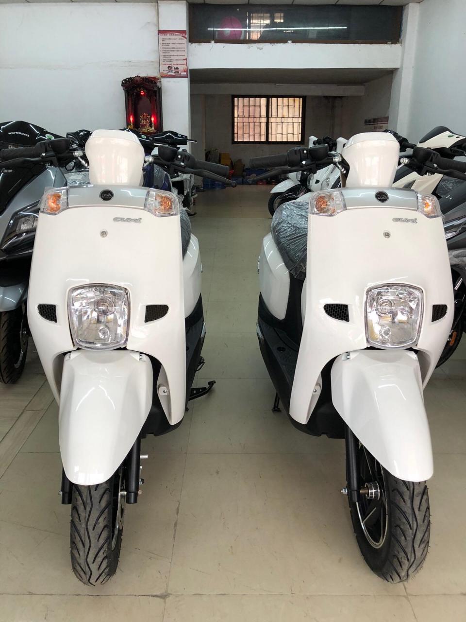 原厂电动酷奇最新到货现货,前后碟刹,电子表,可选60v20a