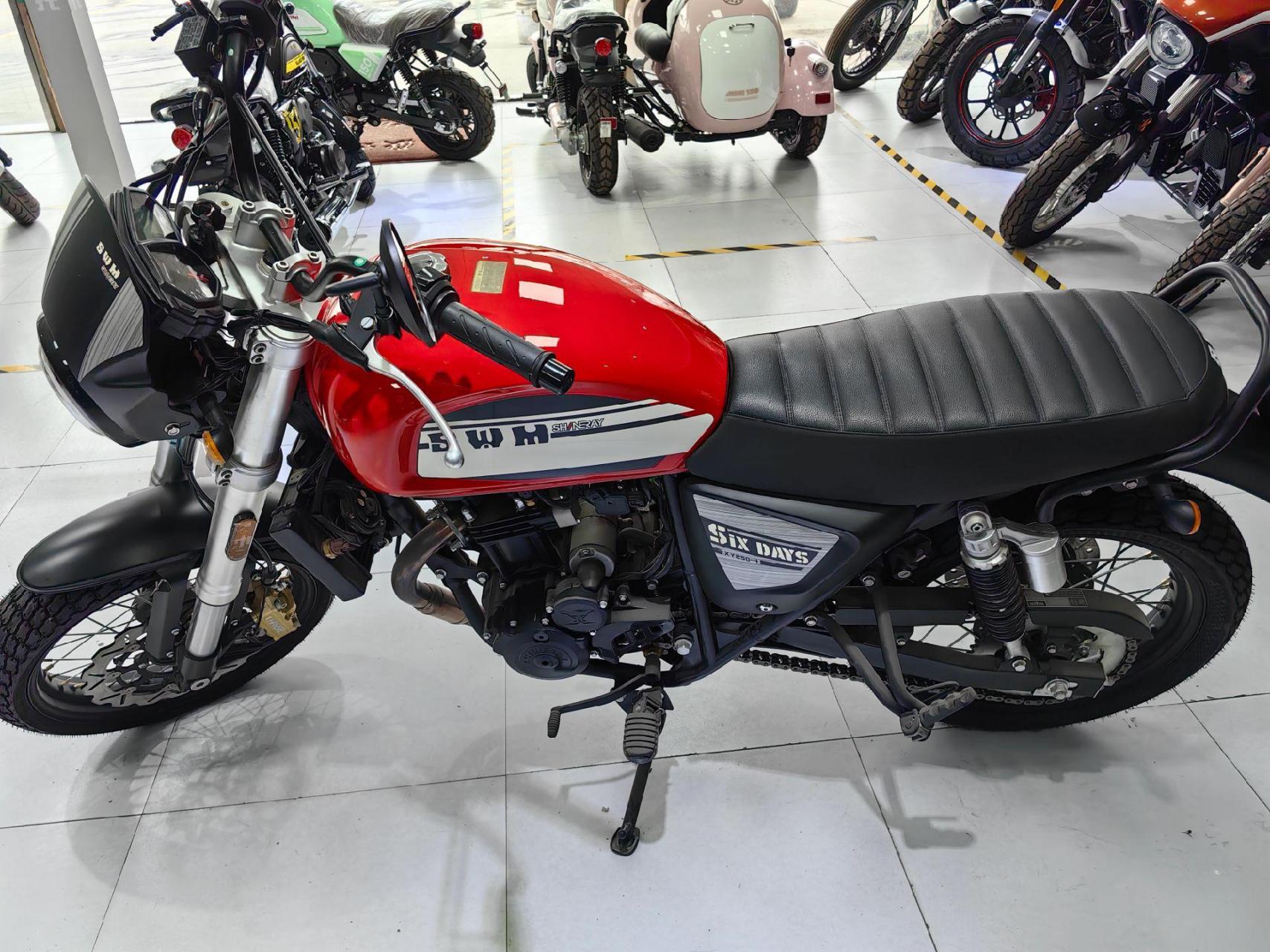 鑫源摩托250小六天.门店样车,零公里,2023年己上牌.