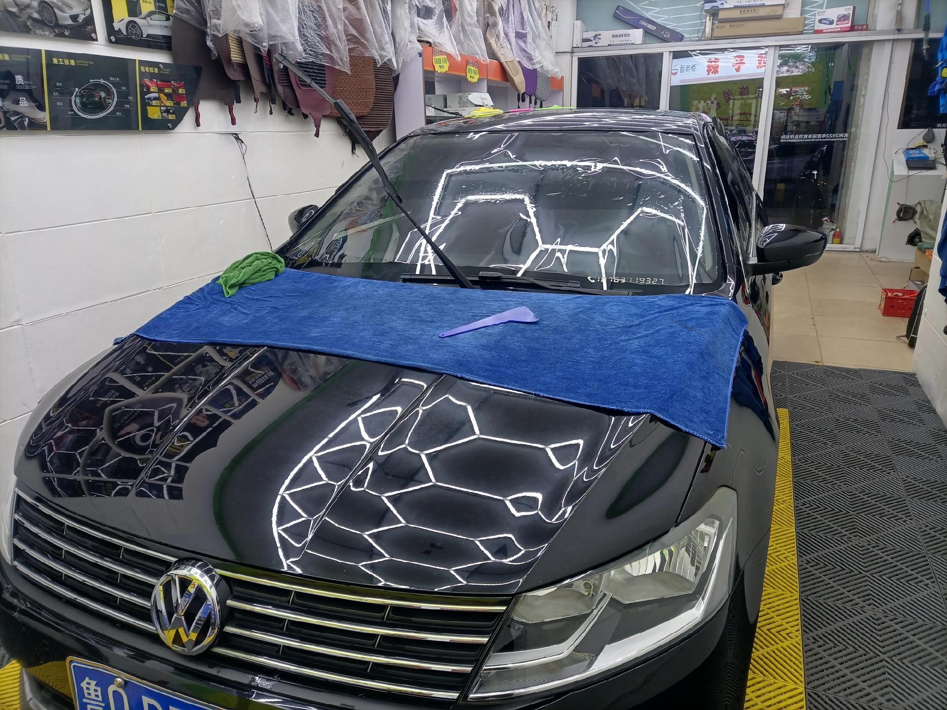 朗盾汽车隔热膜贴新