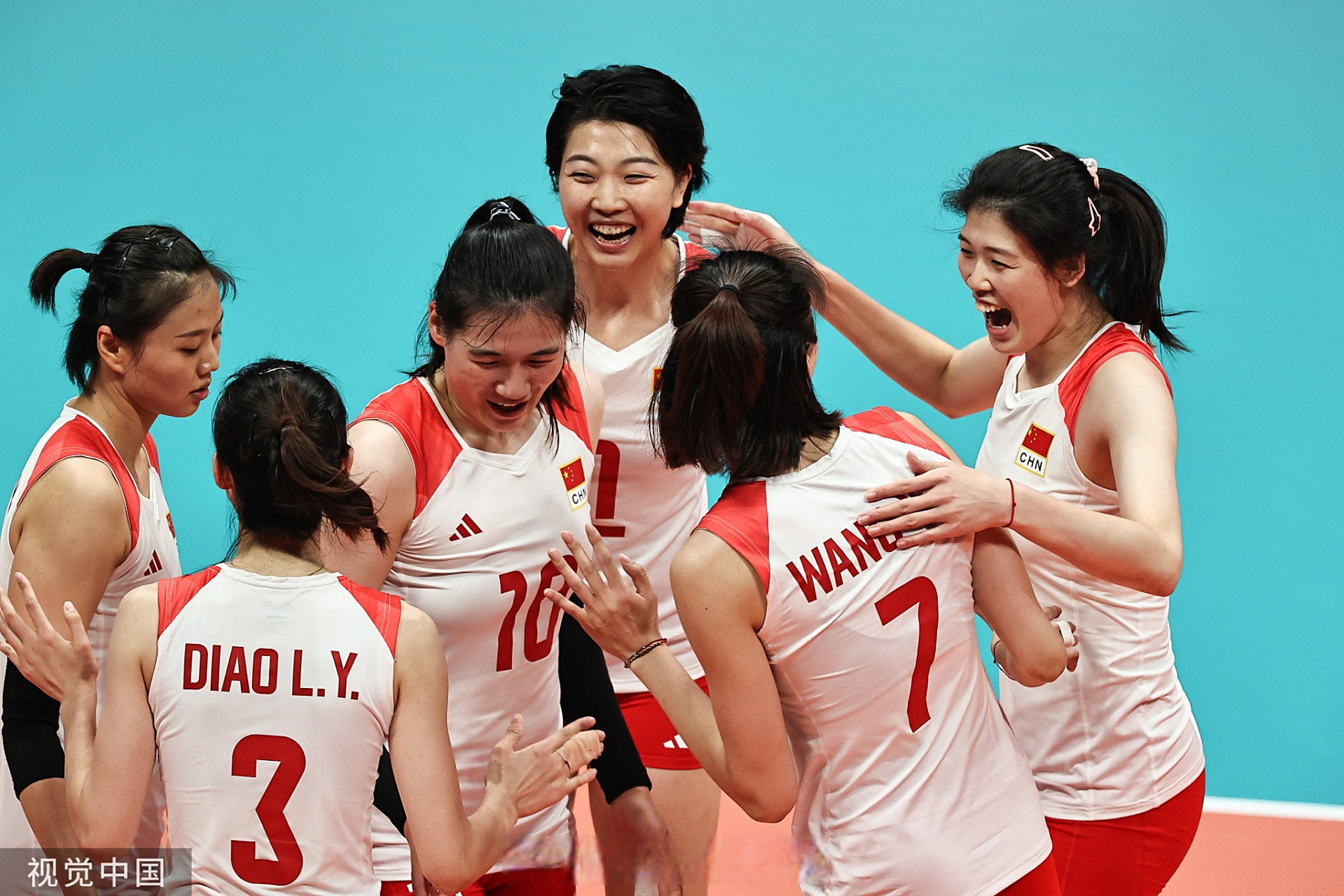 随着中国女排夺冠,中国队在杭州亚运会上的金牌数达到199枚,但男子