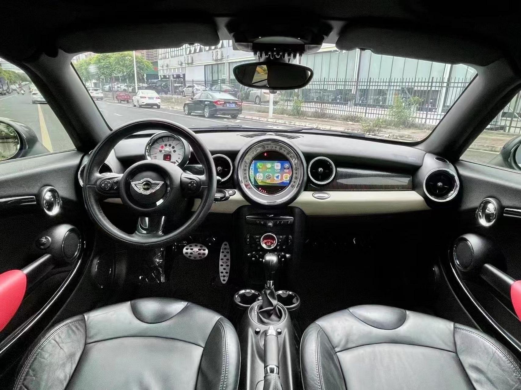 12款绝版宝马mini r58cooper  1.6自然吸气 9.