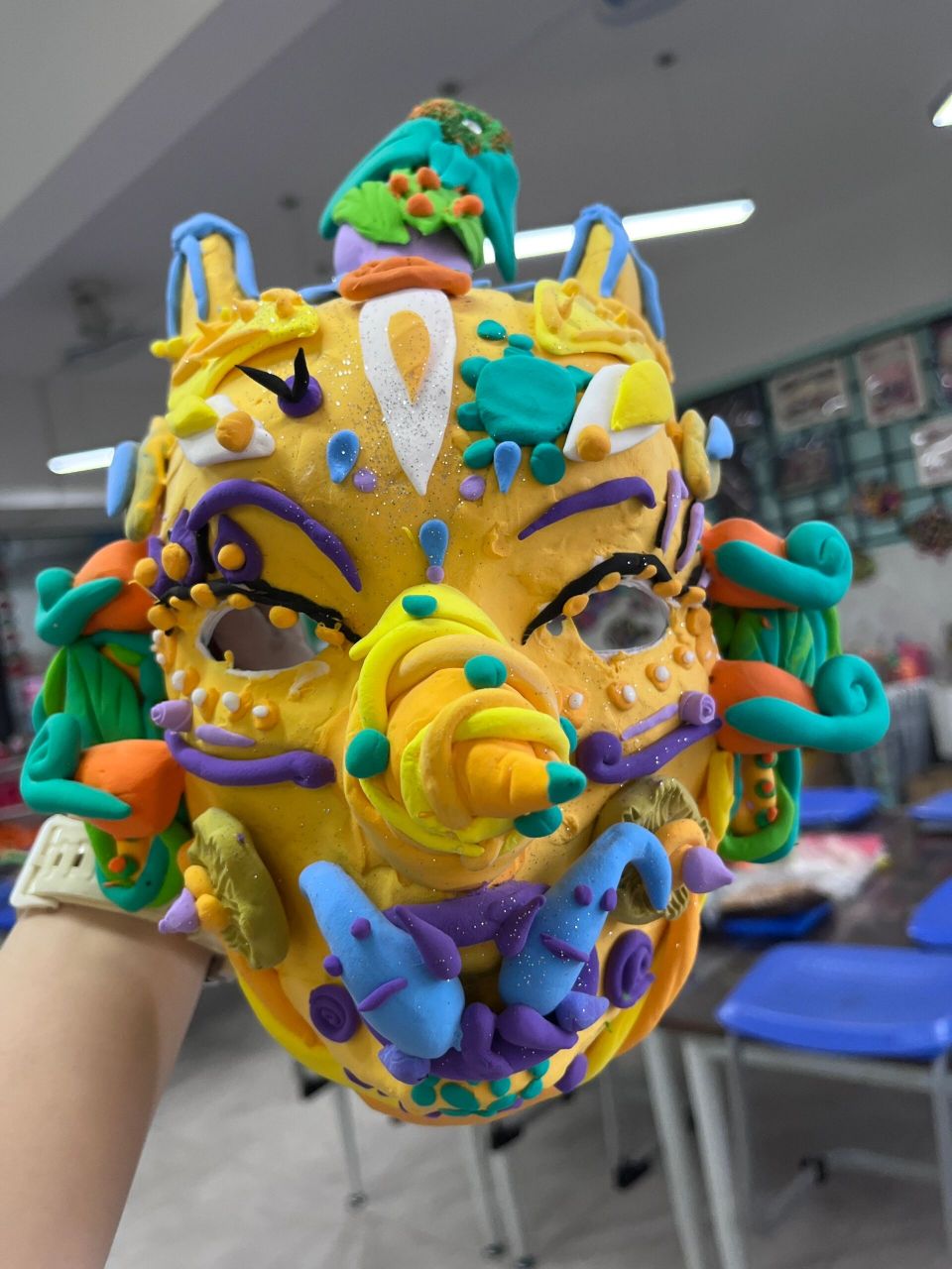 我是粘土吖——傩戏面具~造型各异~ 啧啧啧~学生真的好厉害哟