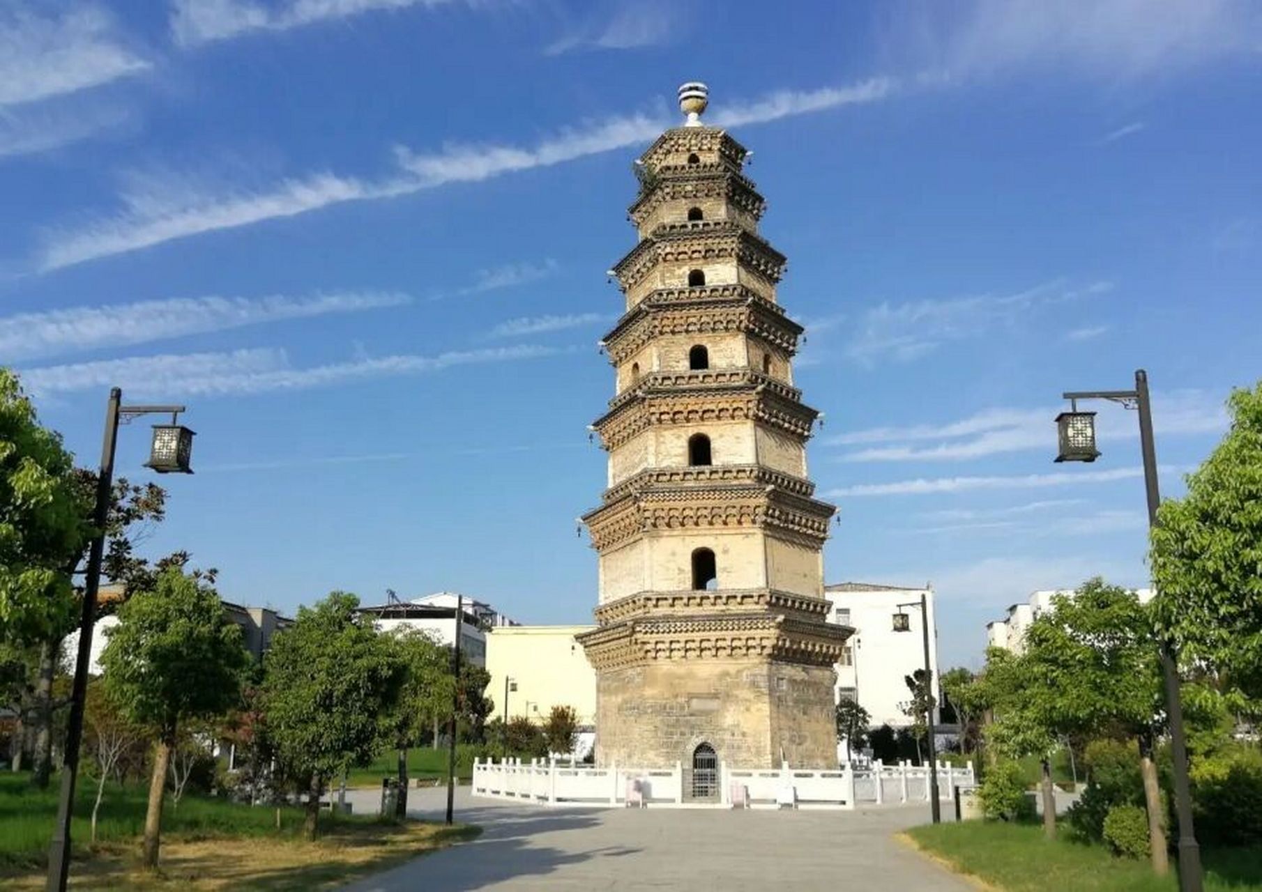 西平县景点 中国1312个县景点——西平县 宝严寺塔 棠溪源风景区 龙山