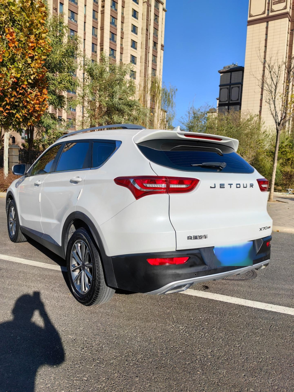 19年12月捷途x70,高端封闭货车,5环主路5环外不用证,全车原版原漆,实