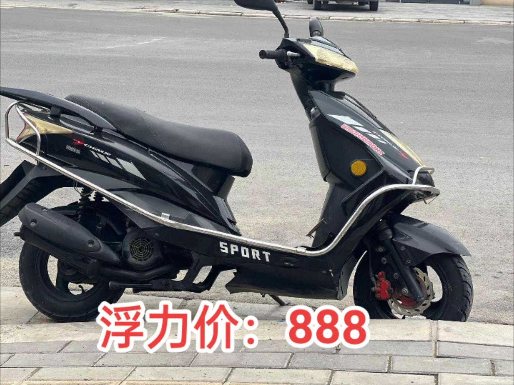 富先达125踏板摩托,正常骑的车,不烧机油,车况一般,要求太高的不用