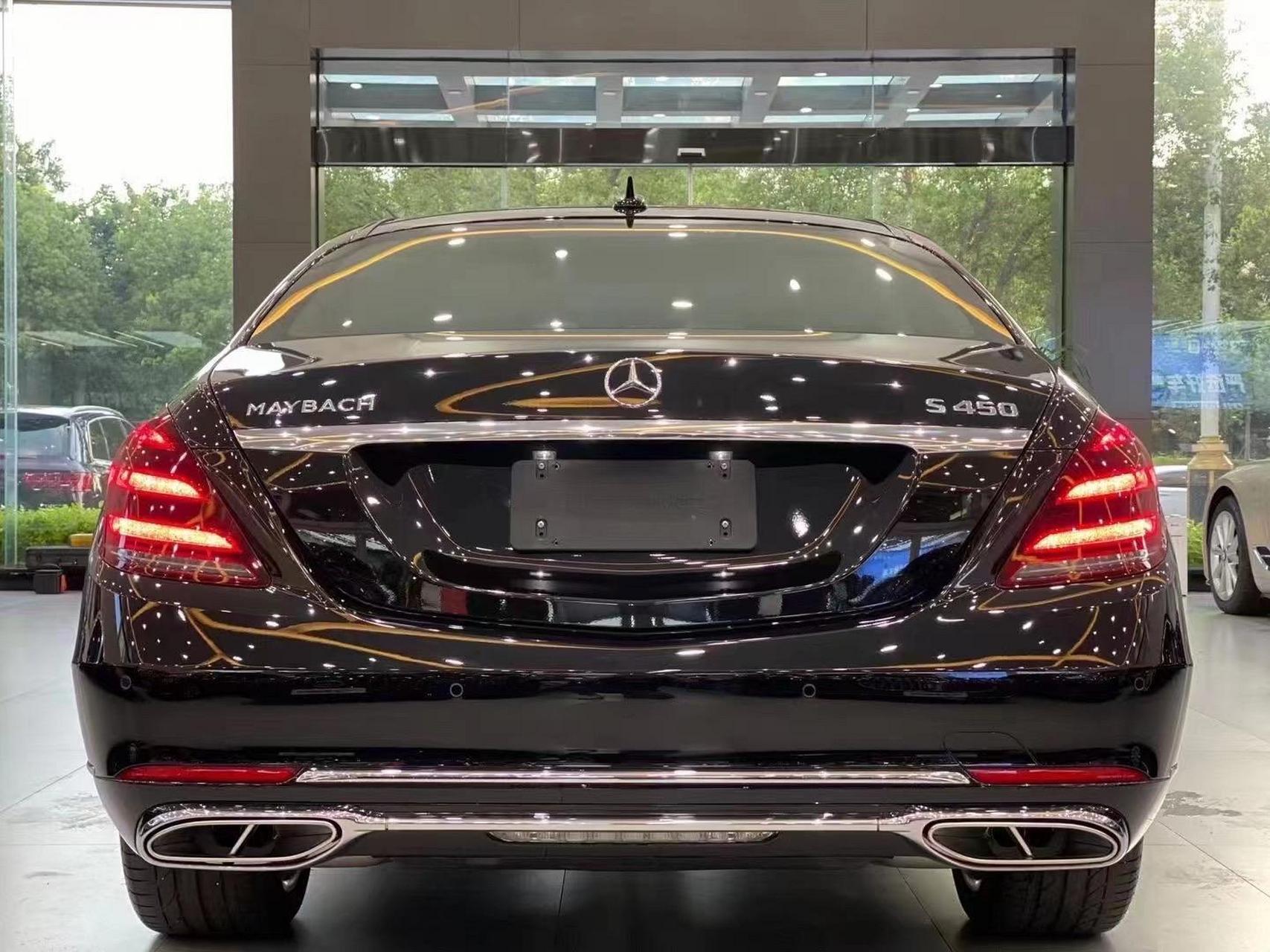 奔驰迈巴赫s450 4matic典藏版 2020年上牌,老总一手车,实行4万来公里