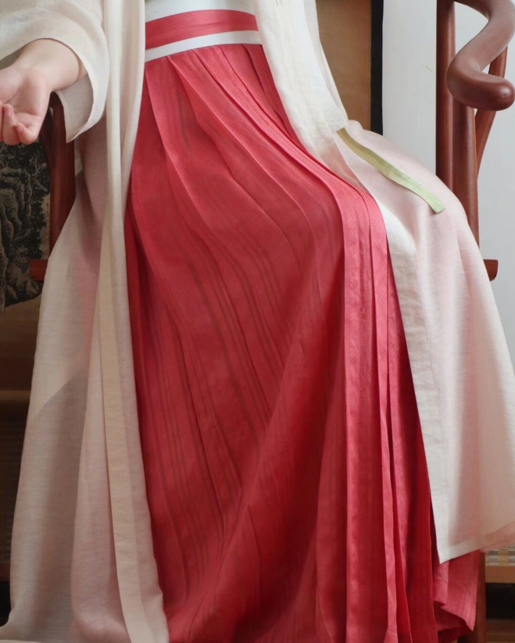 【手工草木染系列】之红-宋制汉服褶裙 染料:苏木 白矾 布料:14姆米桑