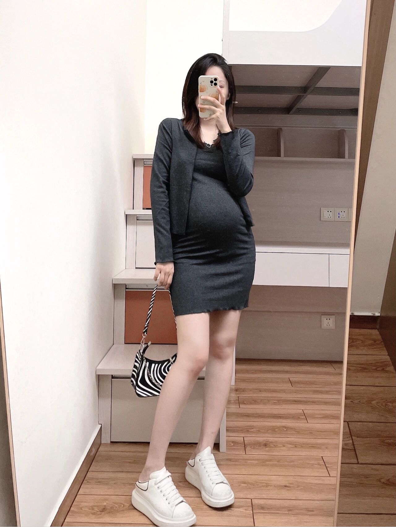 孕期穿搭29w|孕期辣妹紧身裙🍑探店合集来啦 孕期:29w 5|160|52.