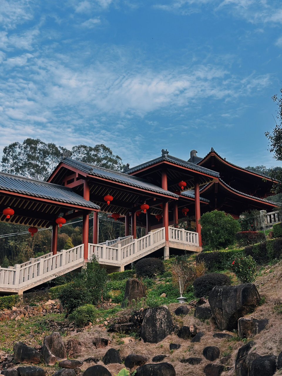 漳州周边小众 |南靖紫云寺 紫云寺始建于北宋时期,至今已有千年历史.