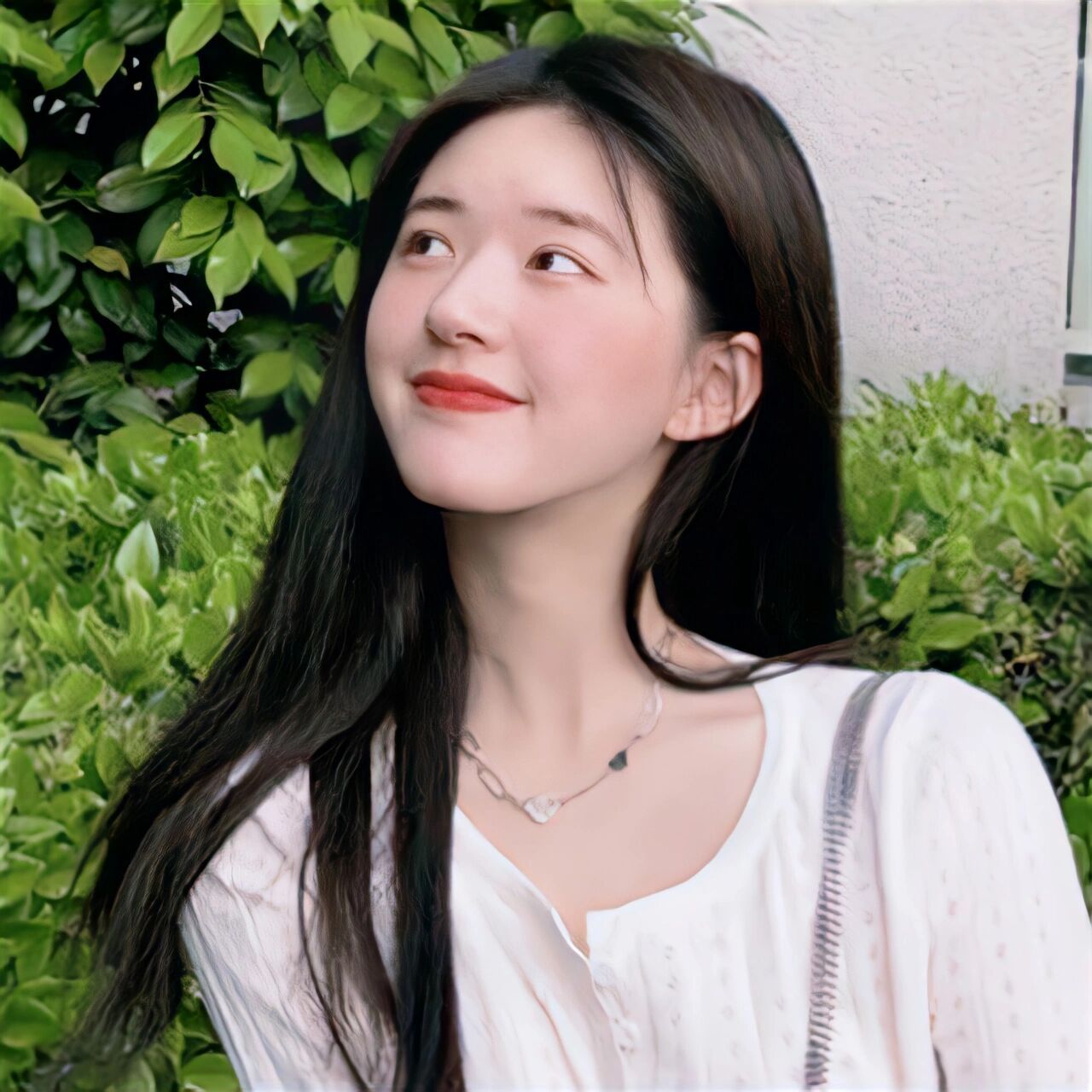 赵露思头像 一整个被可爱住了 会招财的头像