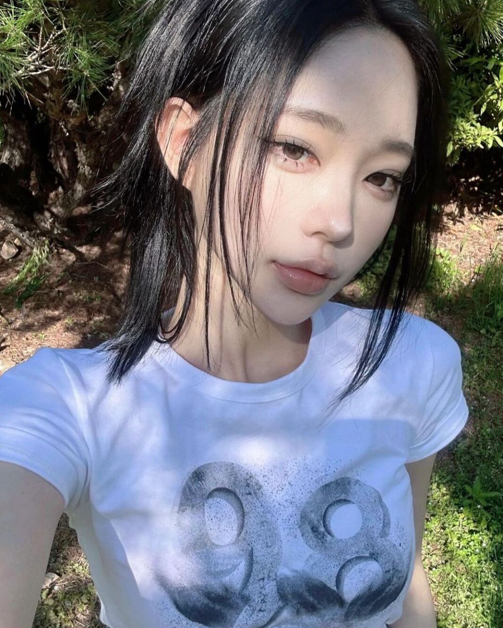 蛇系长相97 清冷烟熏妆 透明感