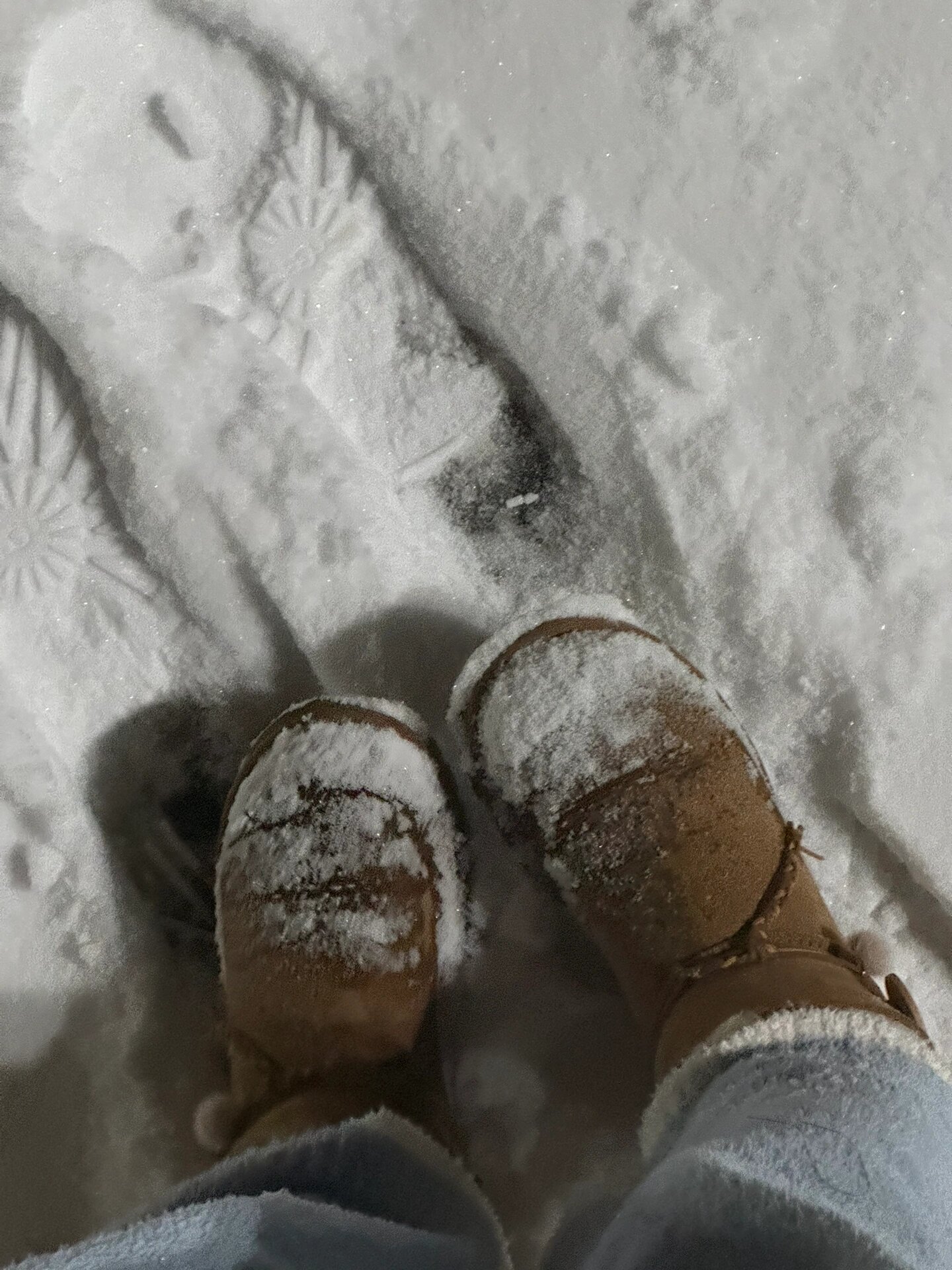 ugg雪地靴踩雪后水渍急救方法!亲测有用