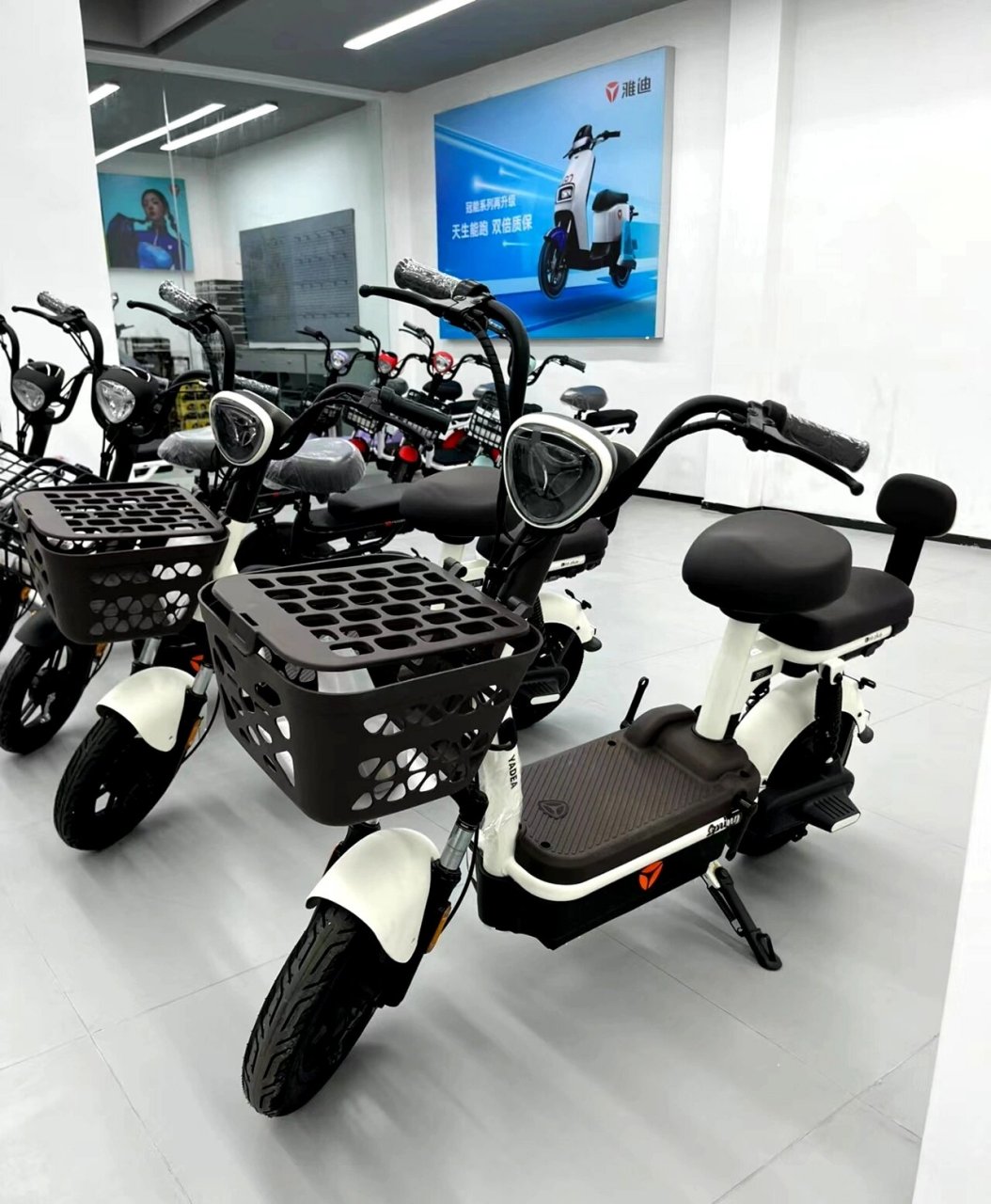 雅迪淘淘plus电动自行车续航60公里  雅迪苏州市代理商特价周转 雅迪