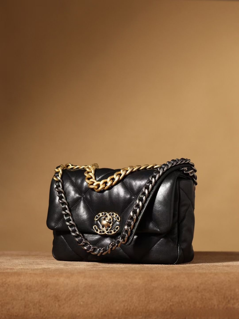 chanel香奈儿19bag菱格纹链条手柄小羊皮 口盖包手提单肩斜挎包中号女