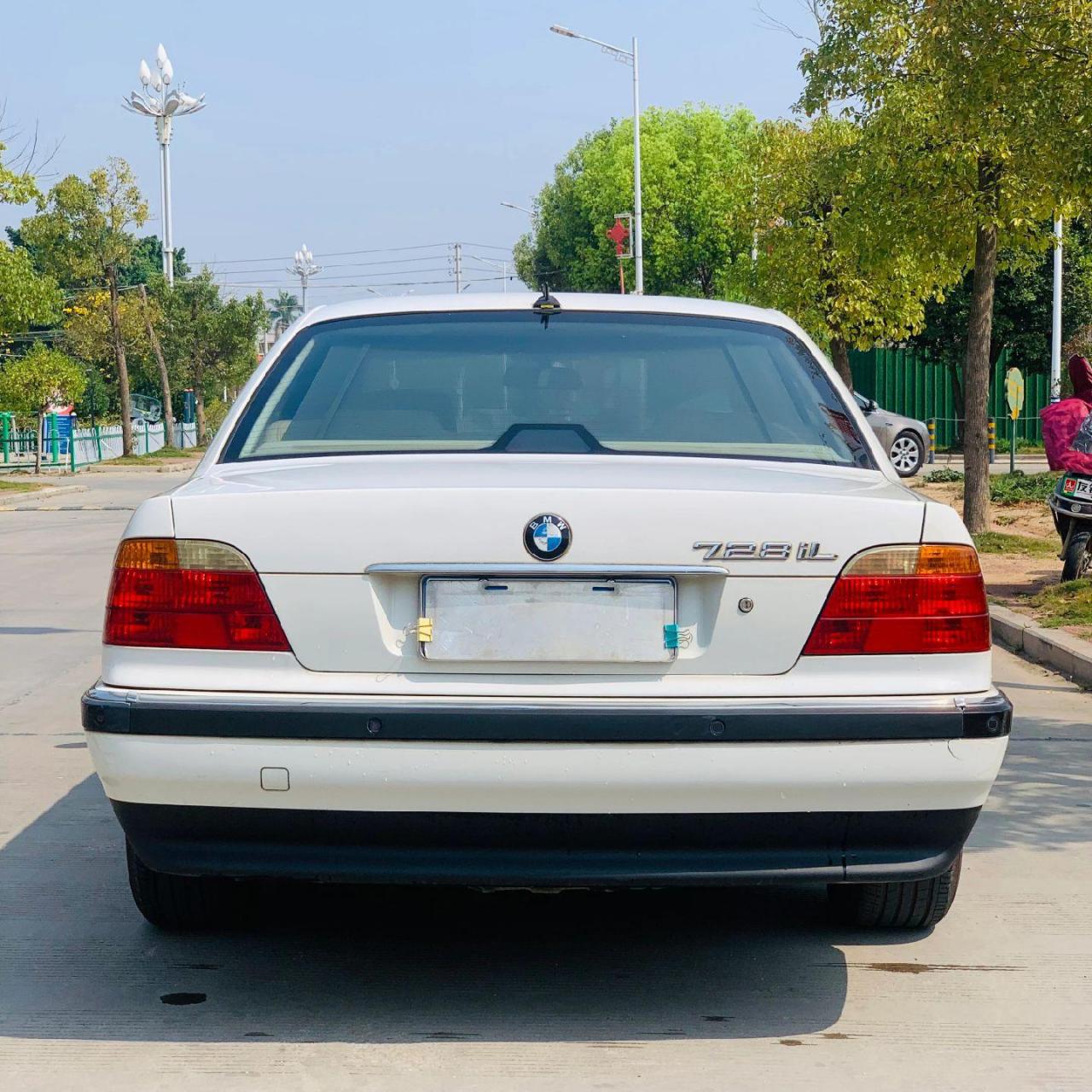 01年5月纯进口宝马728il 超级富豪座驾 实表17万公里 老古董收藏级别